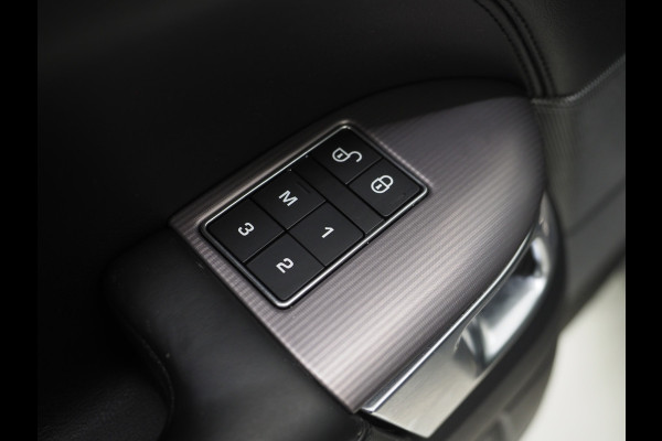 Land Rover Range Rover Sport 2.0 P400e HSE Dynamic | Panoramadak | Meridian | Luchtvering | Keyless | Camera | Trekhaak | Memory | Carplay