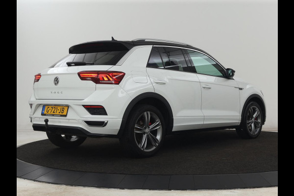 Volkswagen T-Roc 1.5 TSI Sport R Line | Trekhaak | Carplay | Full LED | Navigatie | Virtual Cockpit | Adaptive cruise | Parkeerhulp | 18'' | Climate control | Bluetooth | Getint glas