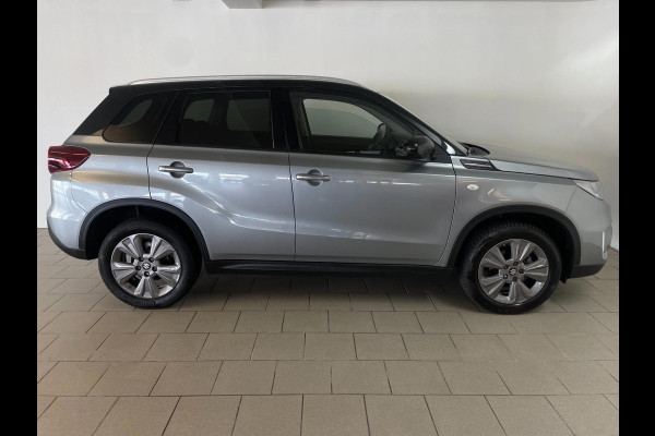 Suzuki Vitara 1.4 Boosterjet Select Smart Hybrid AIRCO NAVI CRUISE TREKHAAK ELEK RAMEN CENT VERG VELGEN NIEUWSTAAT