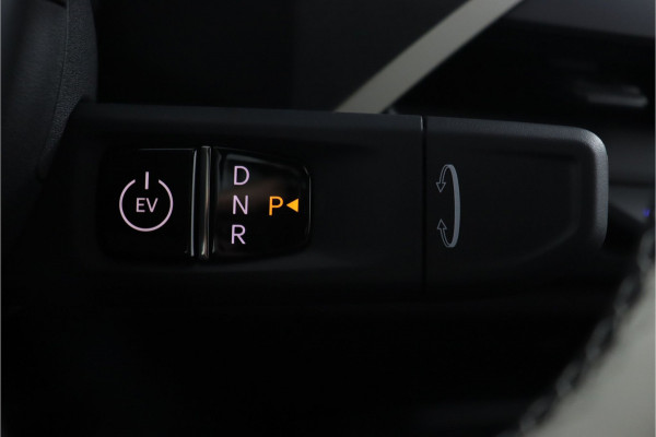 Kia EV5 - GT-Line Business Edition 81.4 kWh - Panoramadak met schuif-/kantelfunctie - Stoel-/Stuurverwarming - Apple Carplay/Android Auto - Elektrische Achterklep - Fabrieksgarantie tot 2033