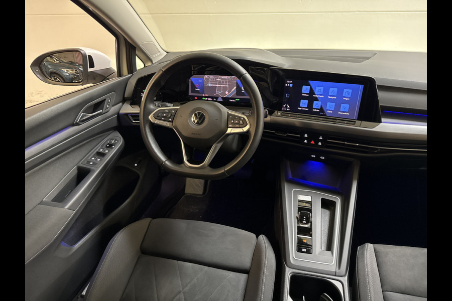 Volkswagen Golf 1.4 eHybrid 204PK DSG STYLE CAMERA/NAVI/STUURVERW.
