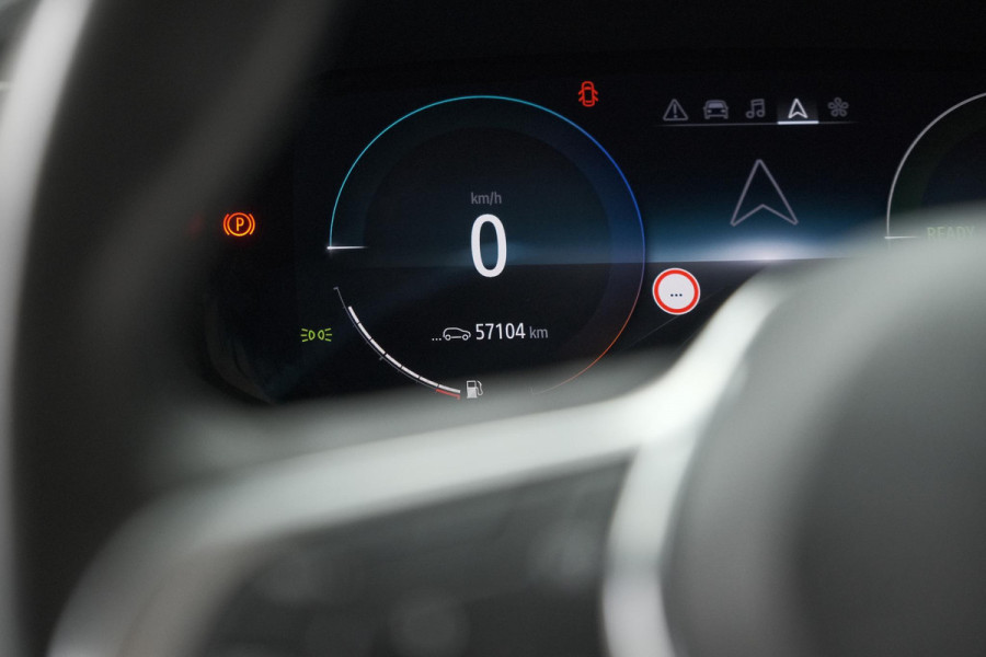 Renault Captur 1.6 E-Tech Plug-in Hybrid 160 Intens | Pack Winter | Apple Carplay | 9.3 Inch Groot Scherm | Parkeersensoren