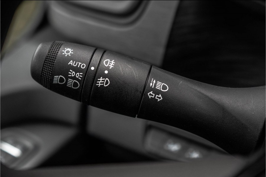 Renault Trafic Blue dCi 150PK | L2H1 | 9-Zits | LED | Camera | Navi | Zijschuifdeur R+L | Cruise | Airco | PDC