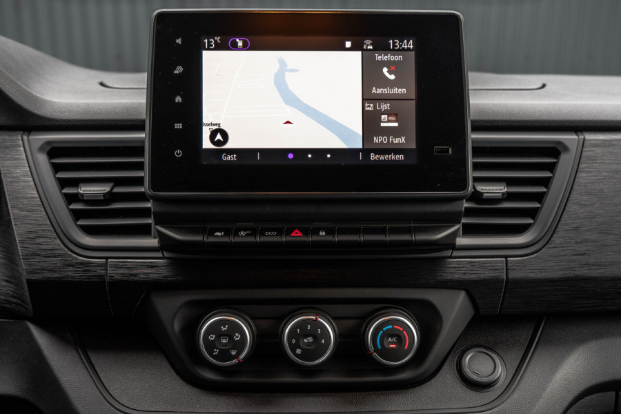 Renault Trafic Blue dCi 150PK | L2H1 | 9-Zits | LED | Camera | Navi | Zijschuifdeur R+L | Cruise | Airco | PDC