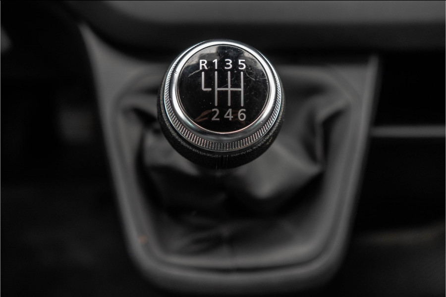 Renault Trafic Blue dCi 150PK | L2H1 | 9-Zits | LED | Camera | Navi | Zijschuifdeur R+L | Cruise | Airco | PDC