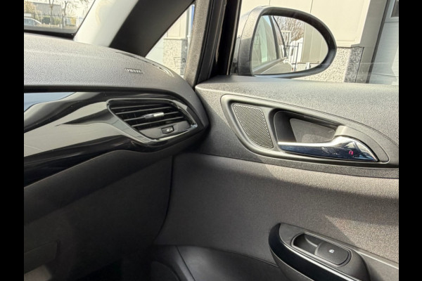 Opel CORSA-E 1.4 BLACK EDITION