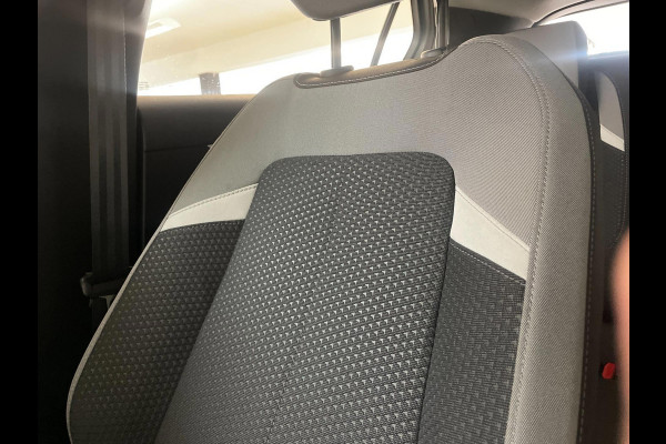 Opel Astra 1.2 Edition 110PK AIRCO NAVI CRUISE TREKHAAK ELEK RAMEN APPLE CARPLAY MULTI STUUR START KNOP VELGEN NIEUWSTAAT