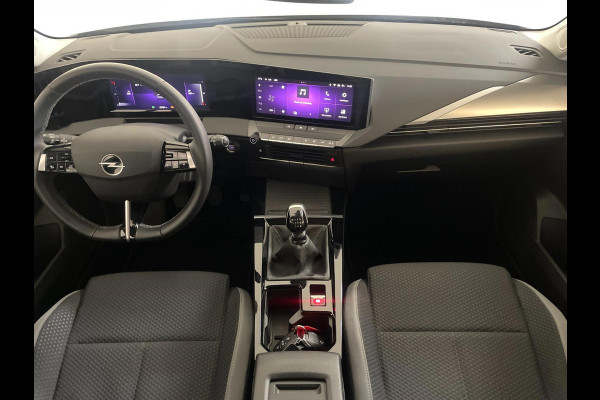 Opel Astra 1.2 Edition 110PK AIRCO NAVI CRUISE TREKHAAK ELEK RAMEN APPLE CARPLAY MULTI STUUR START KNOP VELGEN NIEUWSTAAT