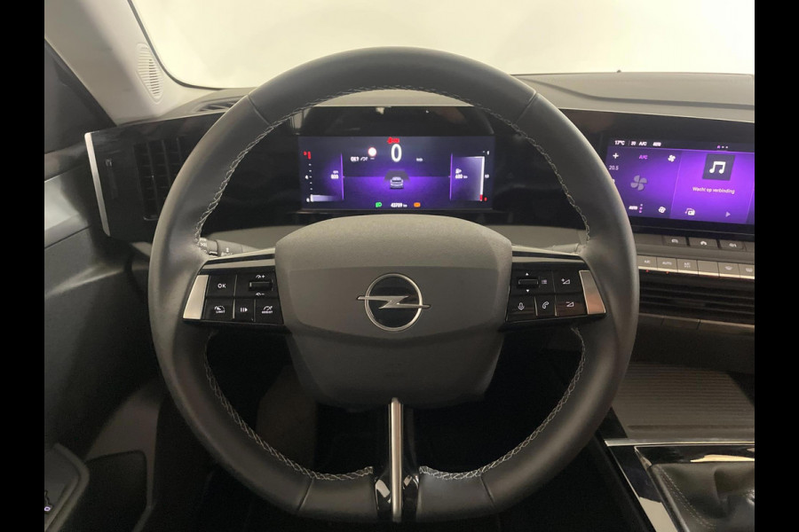 Opel Astra 1.2 Edition 110PK AIRCO NAVI CRUISE TREKHAAK ELEK RAMEN APPLE CARPLAY MULTI STUUR START KNOP VELGEN NIEUWSTAAT