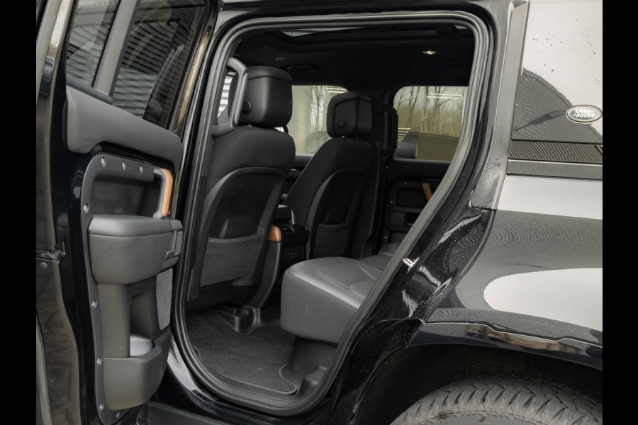 Land Rover Defender 110 3.0 P400 HSE - Panoramadak - 23 inch Urban