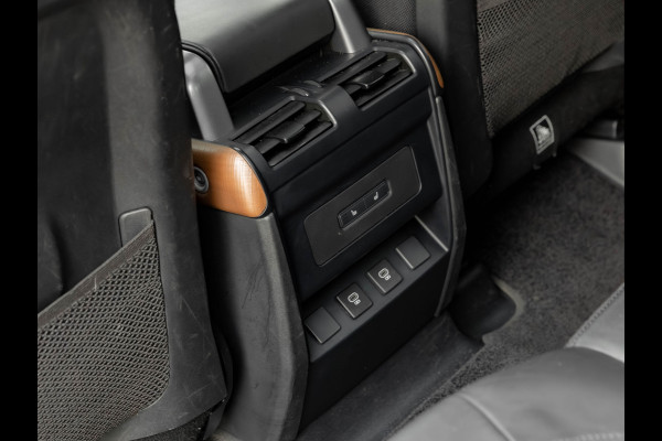 Land Rover Defender 110 3.0 P400 HSE - Panoramadak - 23 inch Urban