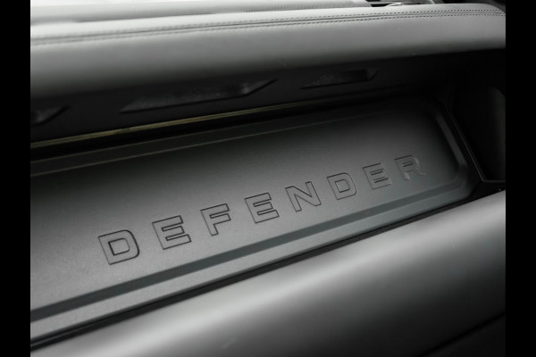 Land Rover Defender 110 3.0 P400 HSE - Panoramadak - 23 inch Urban