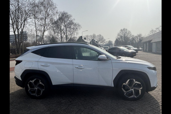 Hyundai Tucson 1.6 T-GDI PHEV Premium Sky 4WD | Bellen voor bezichtiging  | SCI |  Panoramadak | Dealer onderhouden | Leder | Achteruitrijcamera
