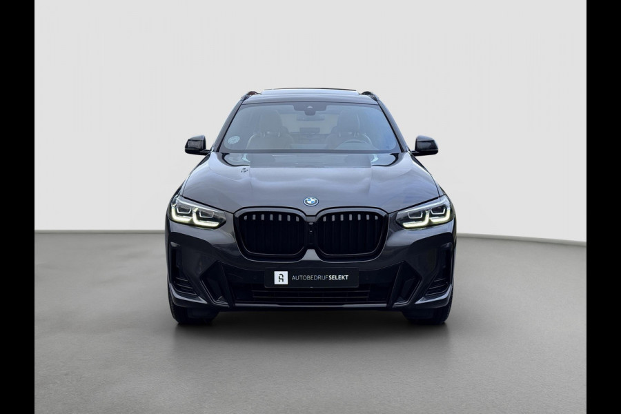 BMW X3 XDrive30e M-Sport | Pano | Elektrische stoelen | Trekhaak | Sfeerverlichting | Keyless | Carplay | Dealer onderhouden