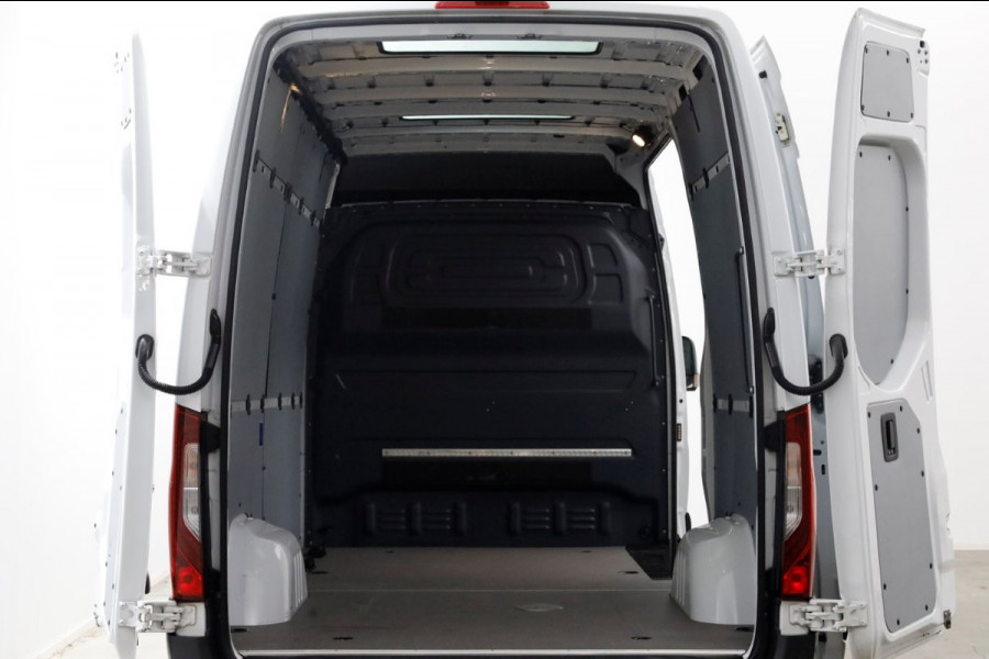 Mercedes-Benz Sprinter 315 CDI 150pk RWD 9G-Automaat L2H2 LED/Airco/Camera 12-2020