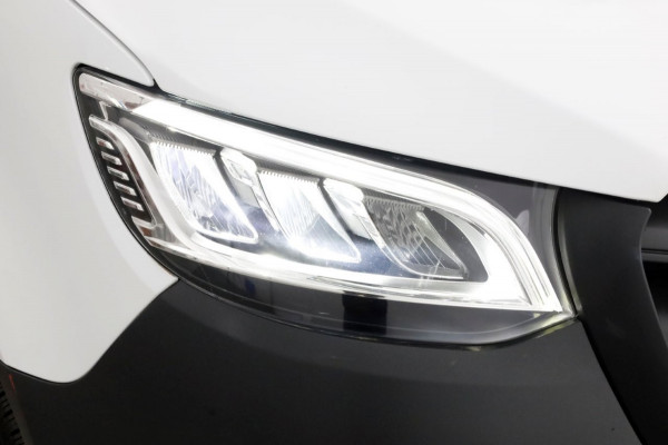 Mercedes-Benz Sprinter 315 CDI 150pk RWD 9G-Automaat L2H2 LED/Airco/Camera 12-2020