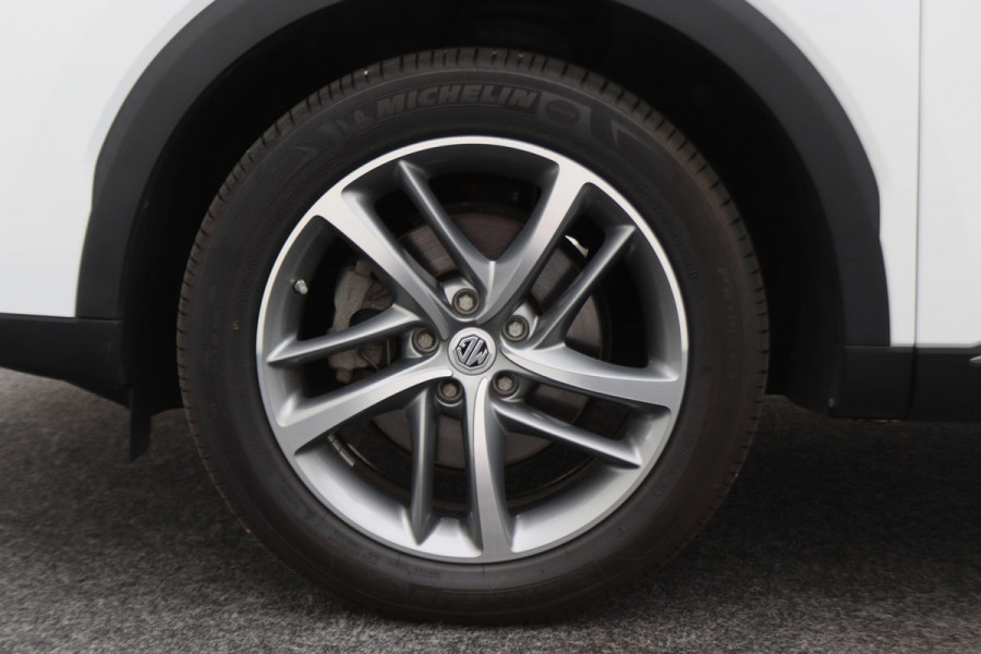 MG EHS 1.5 TGDI Luxury