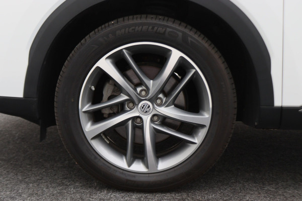 MG EHS 1.5 TGDI Luxury