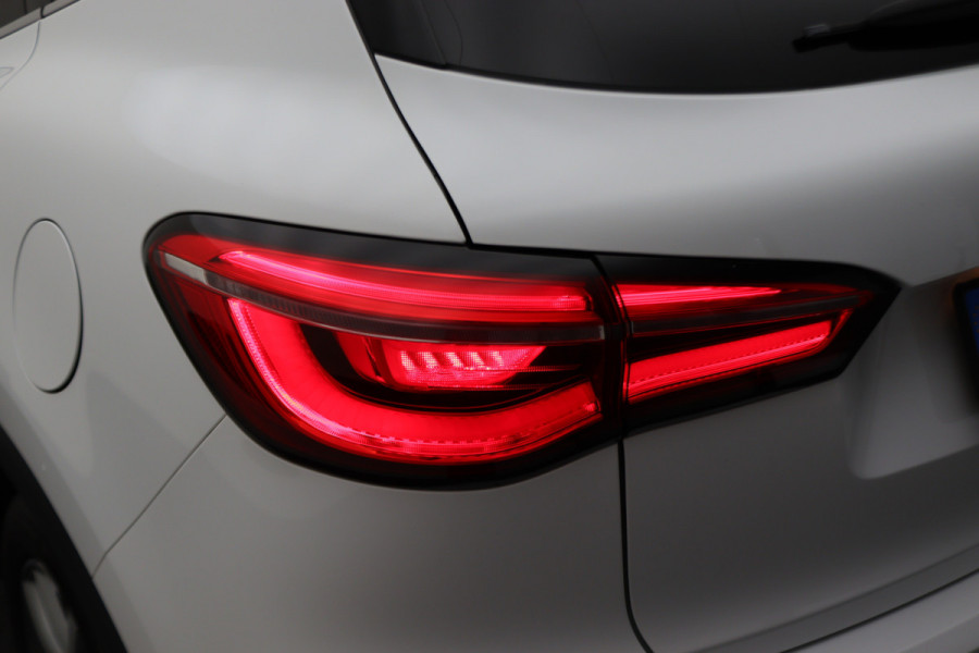 MG EHS 1.5 TGDI Luxury