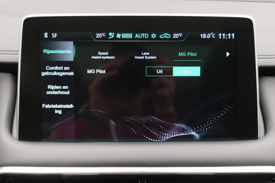 MG EHS 1.5 TGDI Luxury