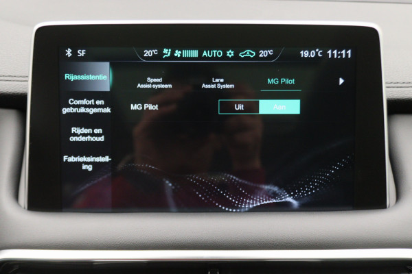 MG EHS 1.5 TGDI Luxury