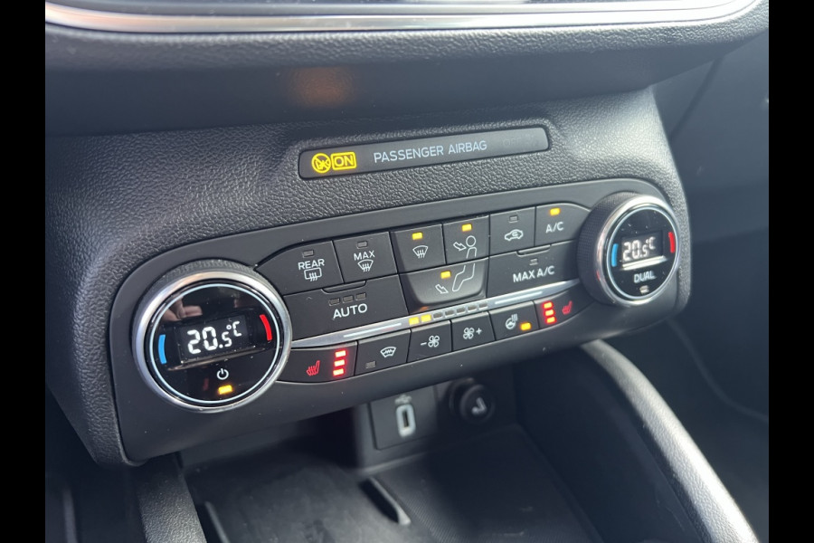 Ford FOCUS Wagon 1.5 EcoB. Active Bns