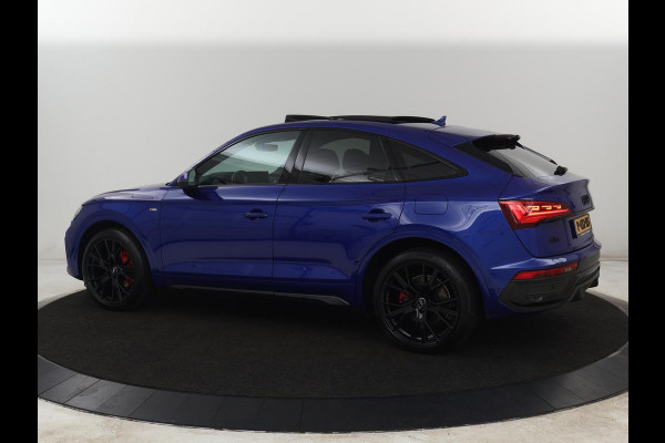 Audi Q5 Sportback 55 TFSIe S edition | Panoramadak | Bang & Olufsen | Stoelverwarming | Adaptive cruise | Luchtvering | Matrix LED | 21'' | Carplay | Half leder | Navigatie | Camera | S Line | PHEV | Plug In