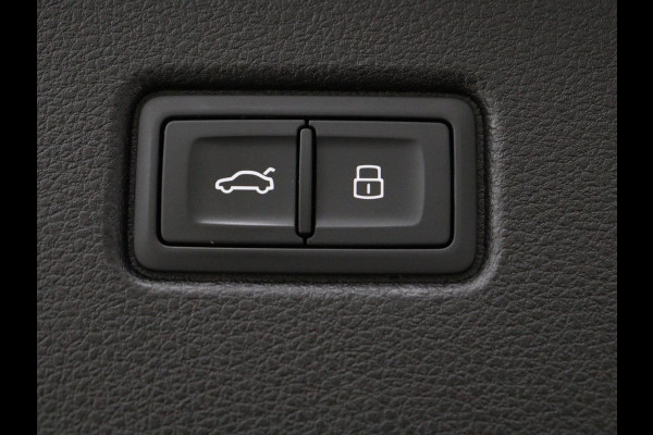 Audi Q5 Sportback 55 TFSIe S edition | Panoramadak | Bang & Olufsen | Stoelverwarming | Adaptive cruise | Luchtvering | Matrix LED | 21'' | Carplay | Half leder | Navigatie | Camera | S Line | PHEV | Plug In