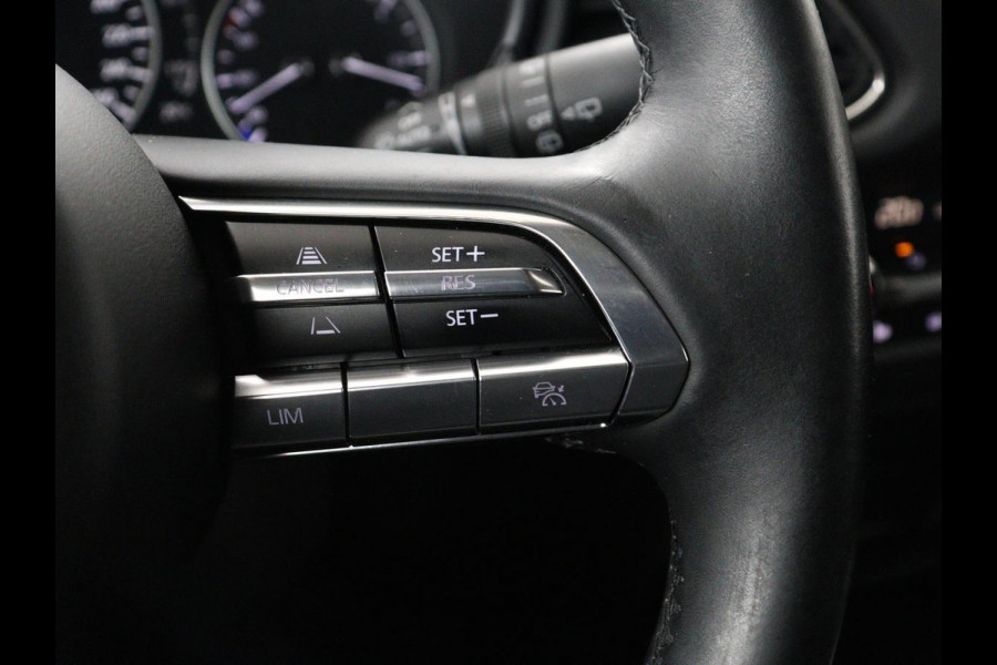 Mazda CX-30 2.0 e-SkyActiv-X M Hybrid Luxury | Stoelverwarming | Head-Up | Leder | Bose Surround | Camera | Carplay | Keyless | Navigatie | Full LED | Stuurverwarming | Climate control