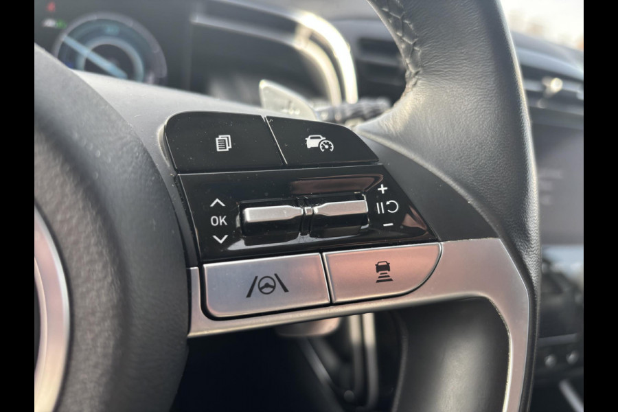 Hyundai Tucson 1.6 T-GDI PHEV Premium Sky 4WD | Bellen voor bezichtiging  | SCI |  Panoramadak | Dealer onderhouden | Leder | Achteruitrijcamera
