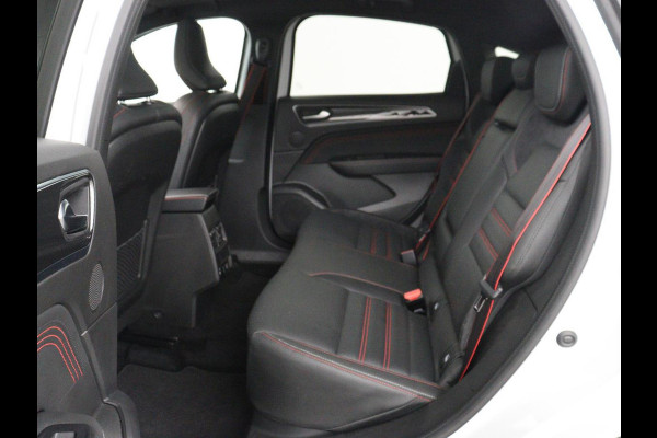 Renault Arkana 1.6 E-Tech Hybrid 145 R.S. Line | Panoramadak | Leder/Alcantara | Trekhaak | Stoelverwarming | Adaptive cruise | Camera | Carplay | Keyless | Park Assist | Full LED | Navigatie | Stuurverwarming