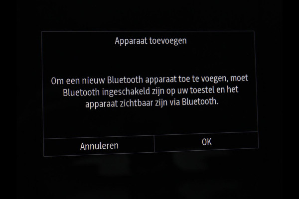 Renault Arkana 1.6 E-Tech Hybrid 145 R.S. Line | Panoramadak | Leder/Alcantara | Trekhaak | Stoelverwarming | Adaptive cruise | Camera | Carplay | Keyless | Park Assist | Full LED | Navigatie | Stuurverwarming