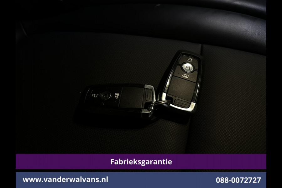 Ford Transit Custom 2.0 TDCI 136pk L2H1 Fabrieksgarantie Euro6 Airco | Camera | Apple Carplay | LED Android Auto, Cruisecontrol, Parkeersensoren, Verwarmde voorruit, Bijrijdersbank, 2740kg trekvermogen
