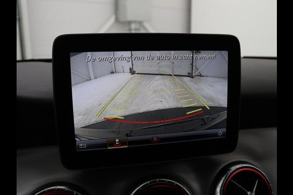 Mercedes-Benz CLA-Klasse Shooting Brake 180 AMG | Stoelverwarming | Leder/Alcantara | Harman/Kardon | Camera | Full LED | Carplay | Navigatie | Cruise control | Airco | Park Assist