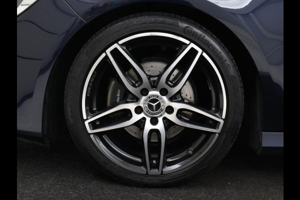 Mercedes-Benz CLA-Klasse Shooting Brake 180 AMG | Stoelverwarming | Leder/Alcantara | Harman/Kardon | Camera | Full LED | Carplay | Navigatie | Cruise control | Airco | Park Assist