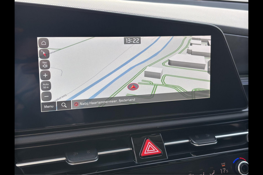 Kia Niro 1.6 GDi PHEV DynamicPlusLine Automaat | Leder | Stoel- en Stuurverwarming | Adapt. Cruise | Schuif/Kanteldak | Elektr. Achterklep |