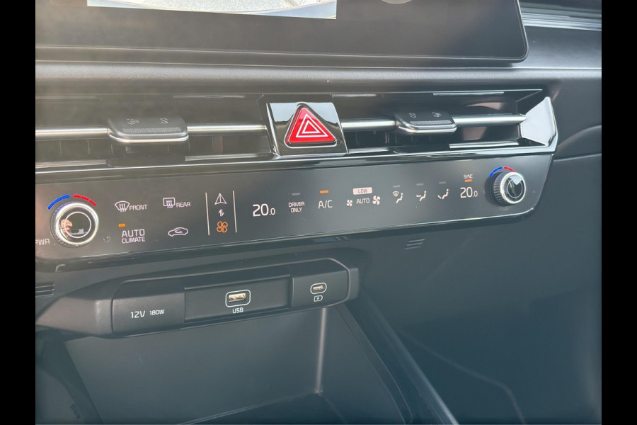 Kia Niro 1.6 GDi PHEV DynamicPlusLine Automaat | Leder | Stoel- en Stuurverwarming | Adapt. Cruise | Schuif/Kanteldak | Elektr. Achterklep |