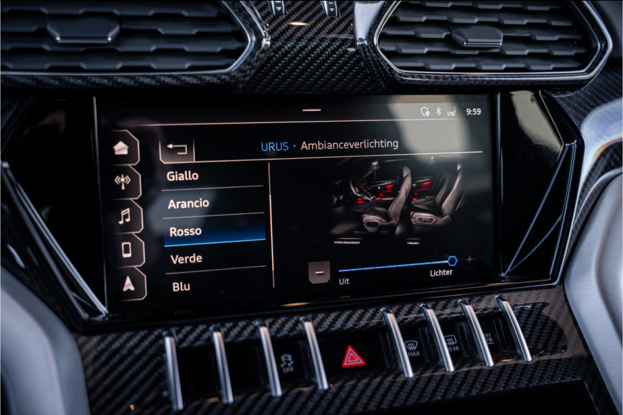 Lamborghini Urus 4.0 V8 - Panorama | Original Matte | 23'inch | B&O