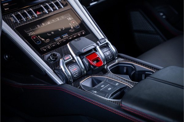 Lamborghini Urus 4.0 V8 - Panorama | Original Matte | 23'inch | B&O