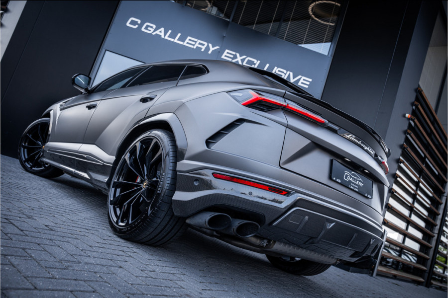Lamborghini Urus 4.0 V8 - Panorama | Original Matte | 23'inch | B&O