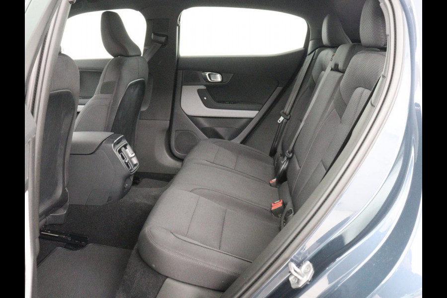 Polestar 2 Long Range Single Motor 78 kWh | SOH 92% | Stoelverwarming | Keyless | Full LED | Carplay | Navigatie | 19'' | Elektrische stoelen | Climate control