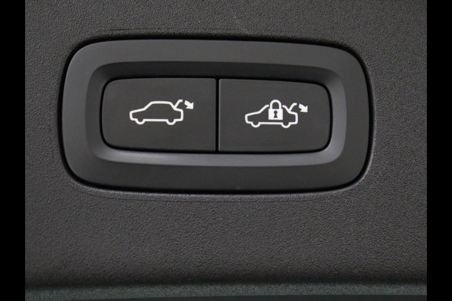 Polestar 2 Long Range Single Motor 78 kWh | SOH 92% | Stoelverwarming | Keyless | Full LED | Carplay | Navigatie | 19'' | Elektrische stoelen | Climate control