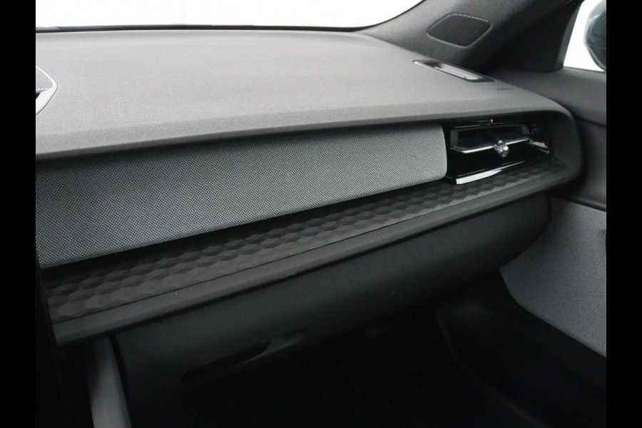 Polestar 2 Long Range Single Motor 78 kWh | SOH 92% | Stoelverwarming | Keyless | Full LED | Carplay | Navigatie | 19'' | Elektrische stoelen | Climate control