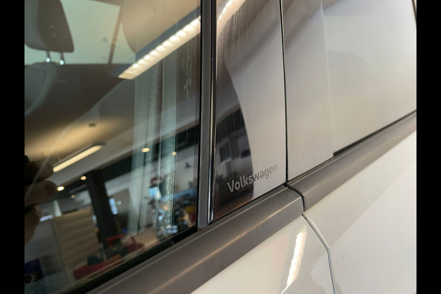 Volkswagen T-Roc 1.5 TSI Sport Business R-Line DSG AUTOMAAT AIRCO CLIMA NAVI CRUISE STOELVERW PDC CAM VIRT COCKPIT NIEUWSTAAT