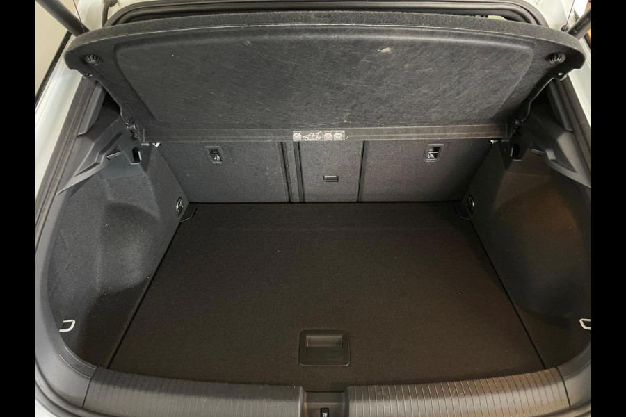 Volkswagen T-Roc 1.5 TSI Sport Business R-Line DSG AUTOMAAT AIRCO CLIMA NAVI CRUISE STOELVERW PDC CAM VIRT COCKPIT NIEUWSTAAT