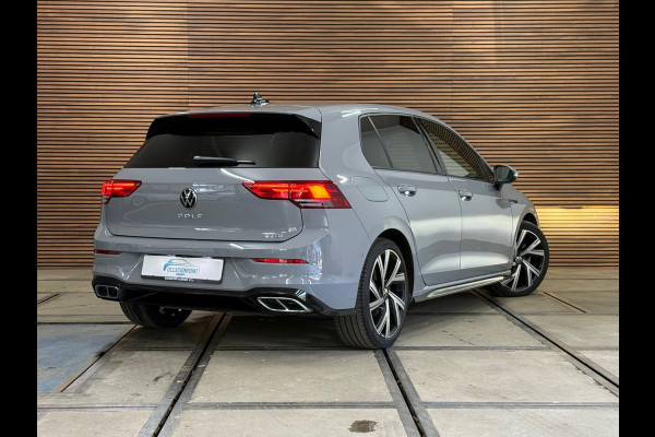 Volkswagen Golf 1.5 eTSI R-Line | IQ LED | Licht + Zicht | Discover Media | Camera | Comfort Pakket | CarPlay | DAB+ |