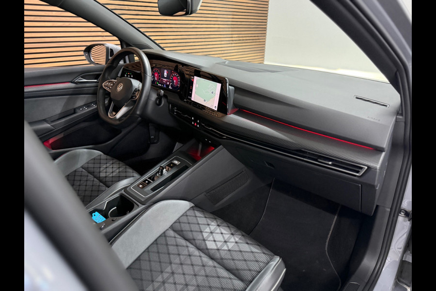 Volkswagen Golf 1.5 eTSI R-Line | IQ LED | Licht + Zicht | Discover Media | Camera | Comfort Pakket | CarPlay | DAB+ |