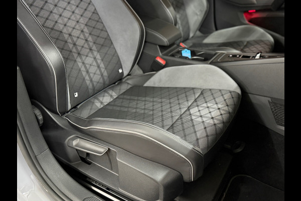 Volkswagen Golf 1.5 eTSI R-Line | IQ LED | Licht + Zicht | Discover Media | Camera | Comfort Pakket | CarPlay | DAB+ |