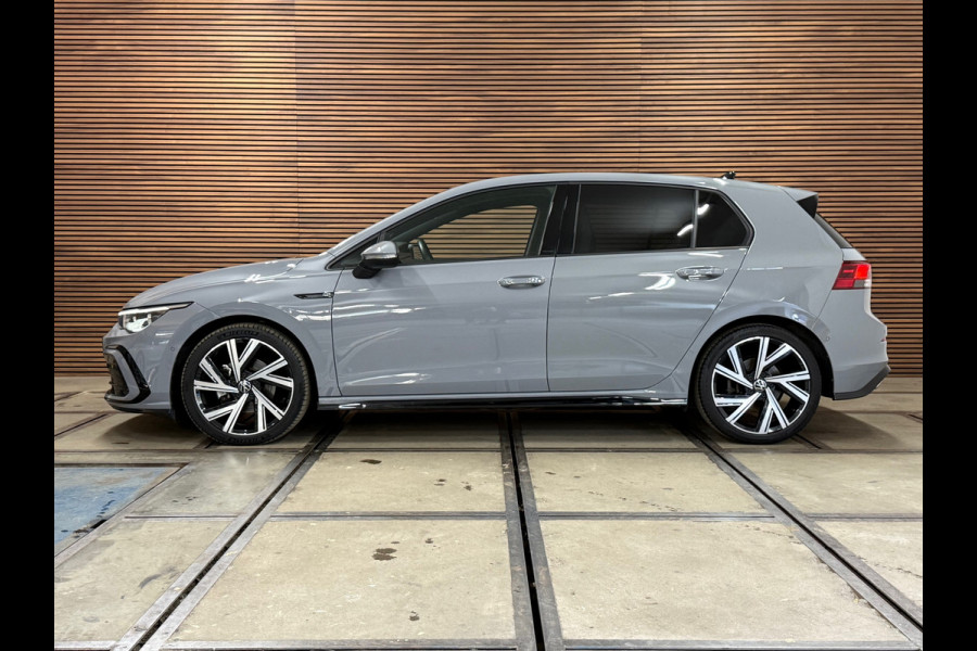 Volkswagen Golf 1.5 eTSI R-Line | IQ LED | Licht + Zicht | Discover Media | Camera | Comfort Pakket | CarPlay | DAB+ |