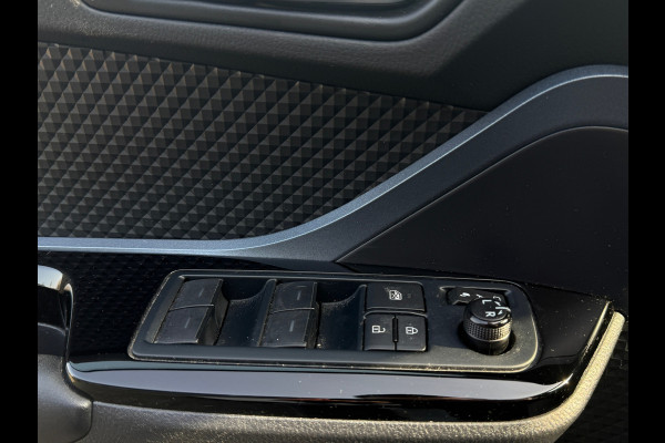 Toyota C-HR 1.8 Hybrid First Edition JBL|Navi|Afn Trekhaak|Stoelver